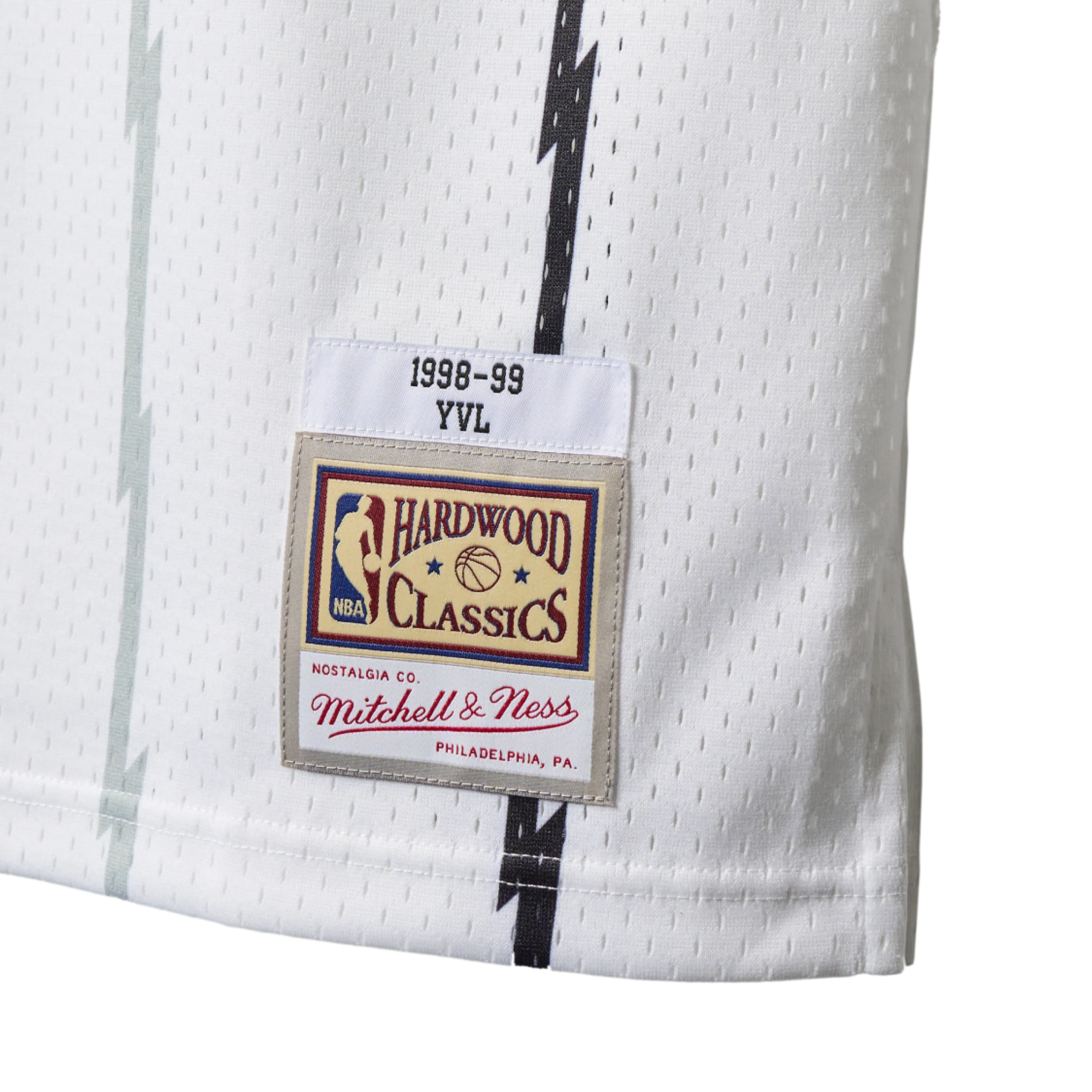 NBA PLAYBOI CARTI X M&N JERSEY TORONTO RAPTORS 1998 (WHITE) - Image 3
